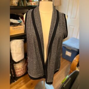 Jones New York Sport Gray and Blue Knit Vest